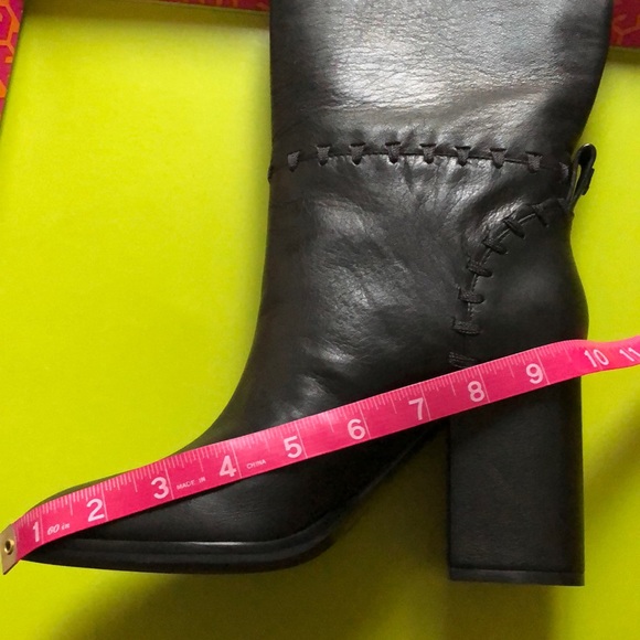 🚨SOLD🚨TORY BURCH Black Contraire 90mm Boots - Picture 8 of 8
